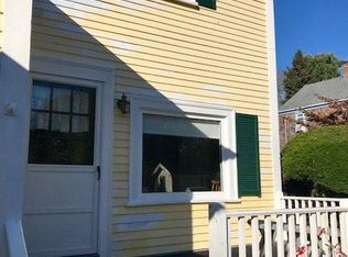 291 Green End Ave #1, Middletown, RI 02842