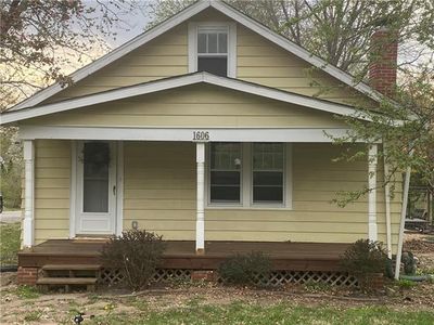 1606 S 40th St, Saint Joseph, MO, 64507