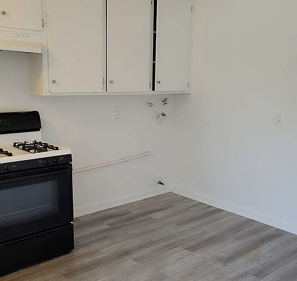 1015 L St #D — Photo 3