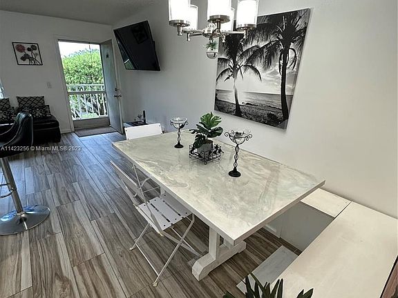 4th image of 5 Lake Vista Trl APT 204