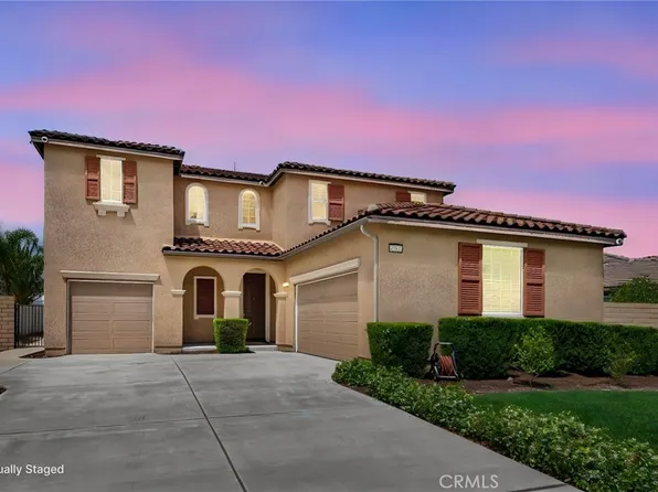 16562 Village Meadow Dr, Riverside, CA 92503