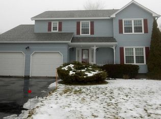 6012 Singletree Ln, Jamesville, NY 13078