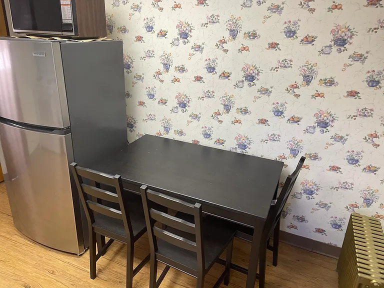 622 Copeland St #3 — Photo 3