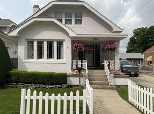 914 Belmont Ave, Racine, WI 53405