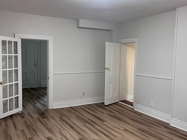 22156 Leslie St — Photo 18