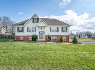 1051 Clemmons Rd, Cookeville, TN 38501