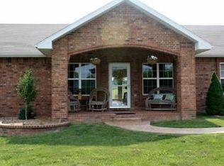 4296 S 107th Rd #TOWNHOUSE R, Bolivar, MO 65613