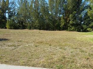 2305 SW 23rd St, Cape Coral, FL 33991