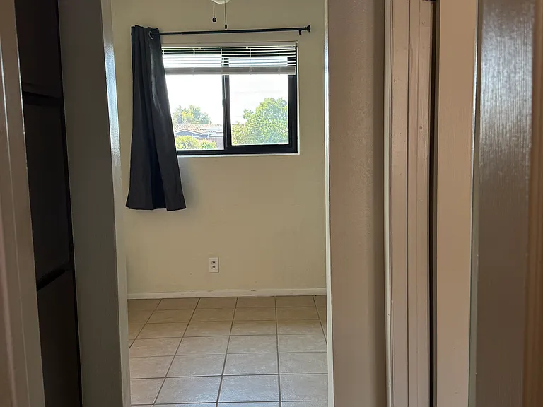 15 W Mountain View St #13 — Photo 6