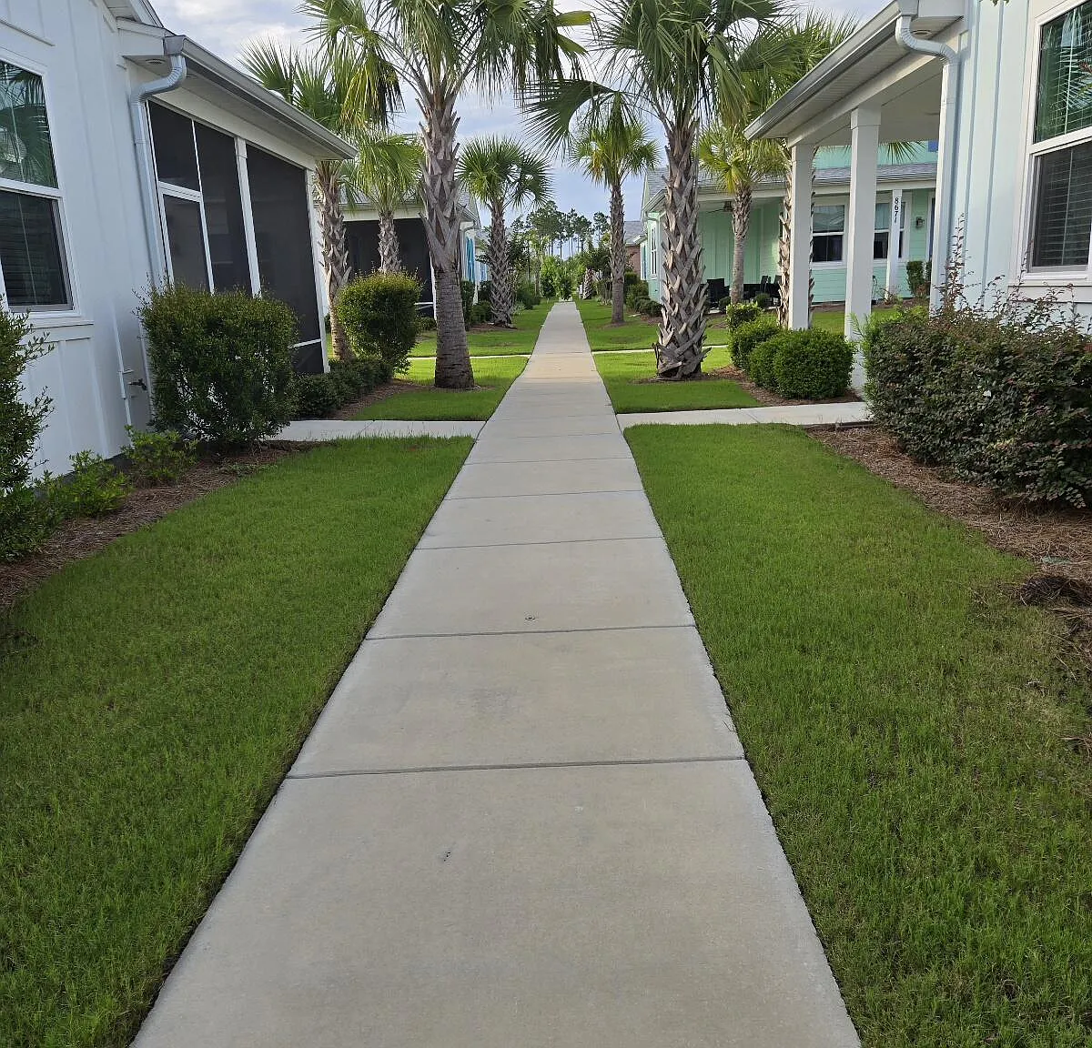 2 bed, 2.0 bath, 1308 sqft, $2,400 — Photo 3