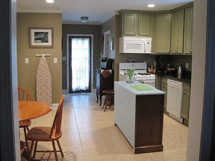 1006 Glendale Ave — Photo 9