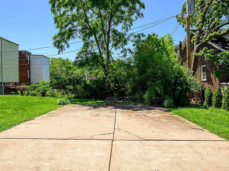 1335 Woodland Dr #A — Photo 26