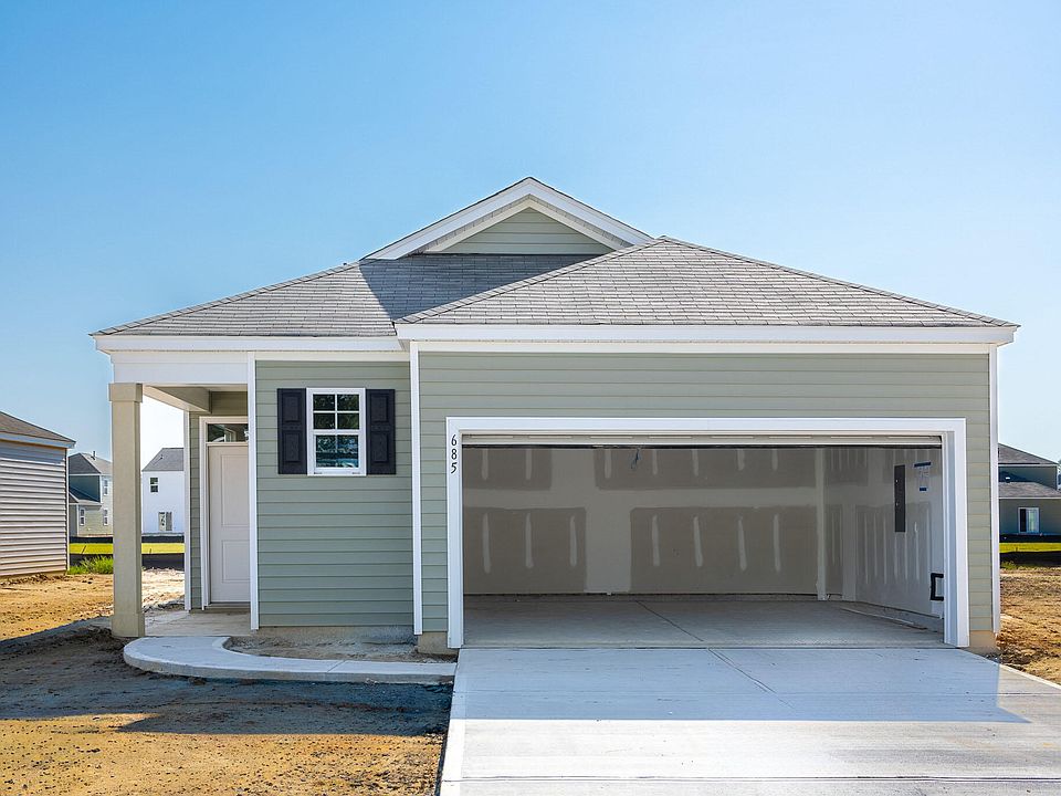 1st image of 685 Ladywood Dr