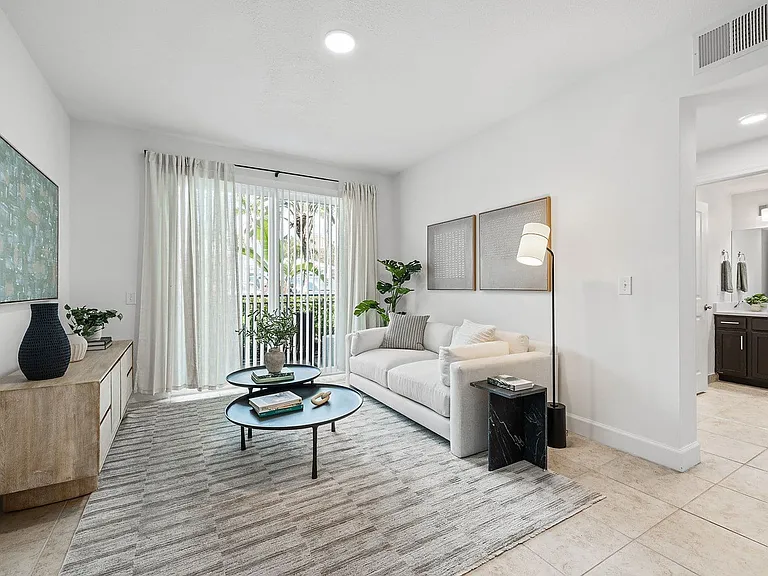 Bell Kendall West — Photo 10