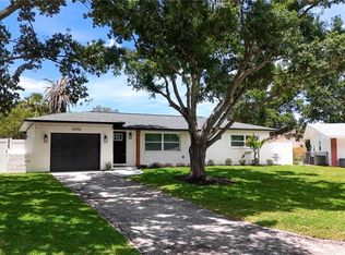 8496 118th St, Seminole, FL 33772