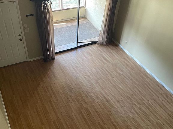 3rd image of 444 Valerie Dr #0