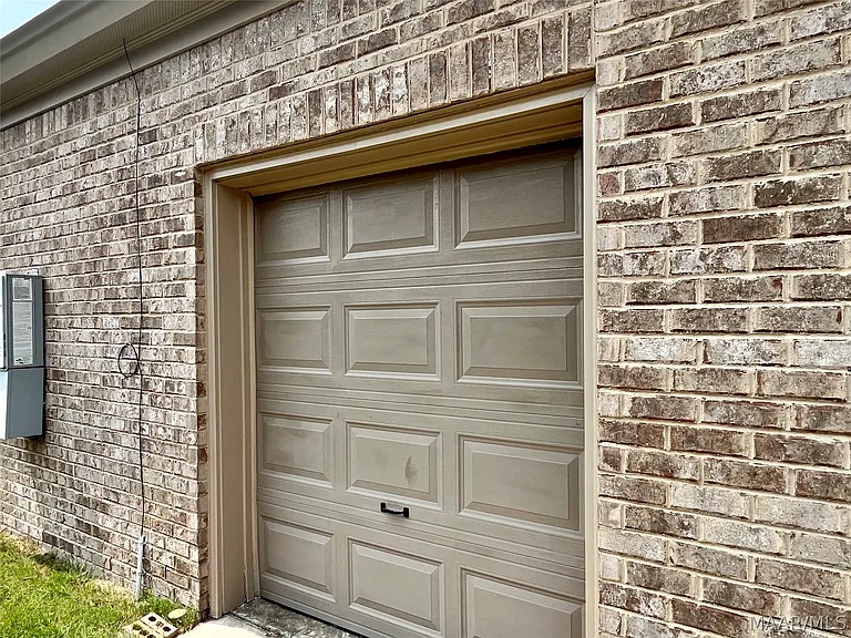 9408 Tillman Ct — Photo 48