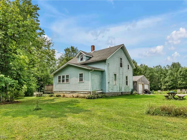 2353 Brown Rd, Ashtabula, OH 44004