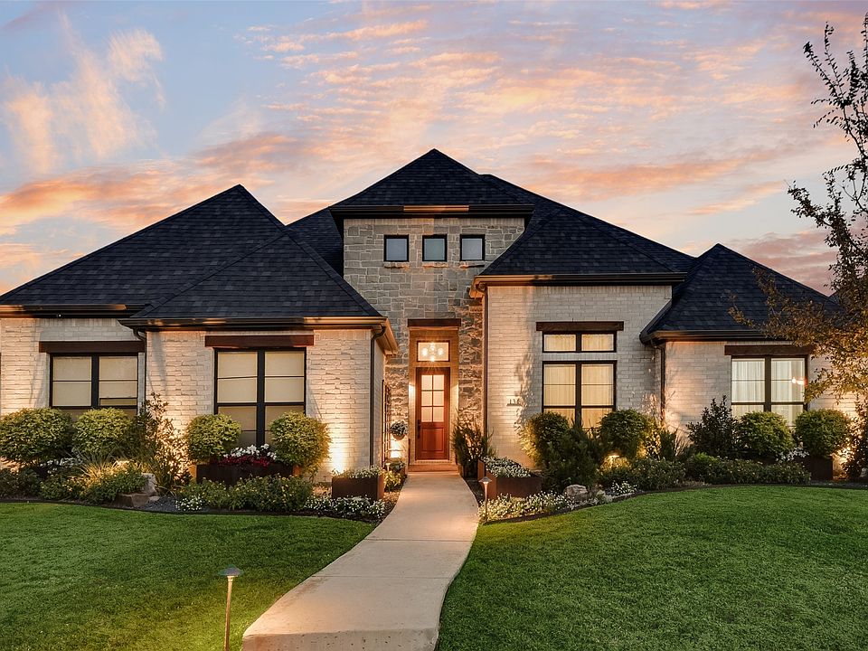 1st image of 134 Craigmore Dr