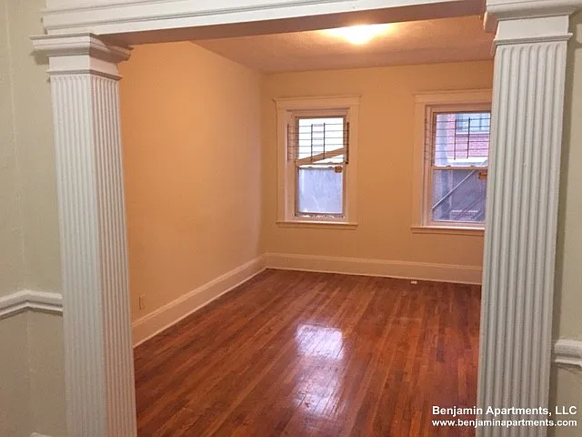 Studio, $2,075 — Photo 4