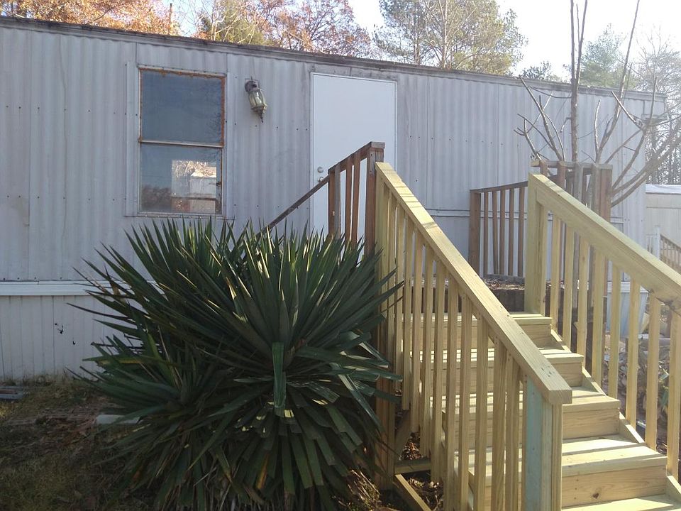 1st image of 107 Sante Cir