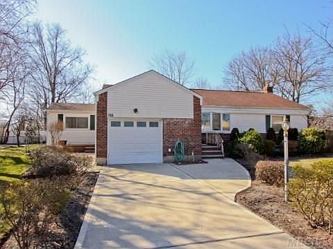 2nd image of 726 Cathy Ct