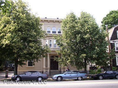 1st image of 392 Essex St APT 01