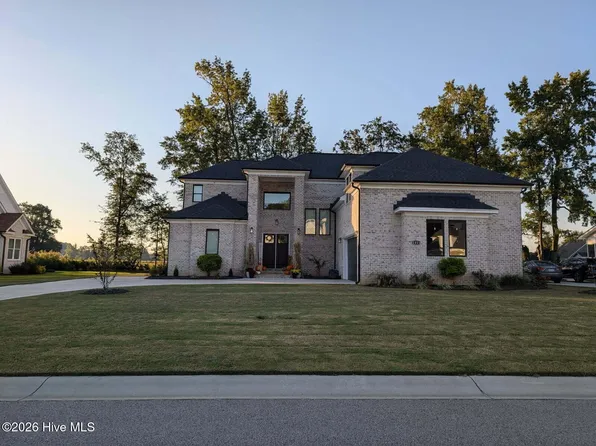 2221 Brook Fields Drive, Winterville, NC 28590