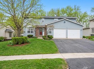 336 Panama Ave, Hampshire, IL 60140