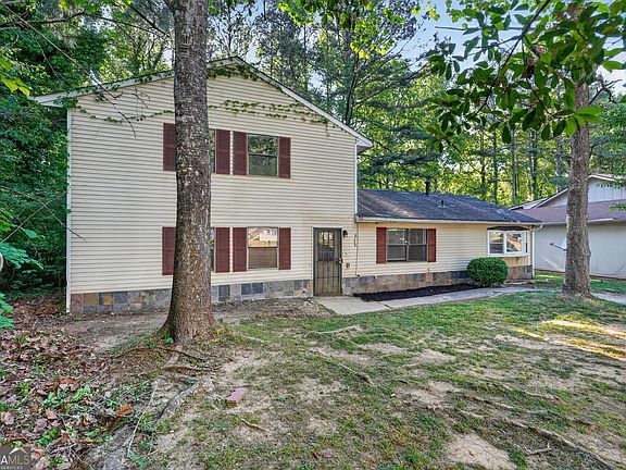 4th image of 4748 Edwina Ln SW