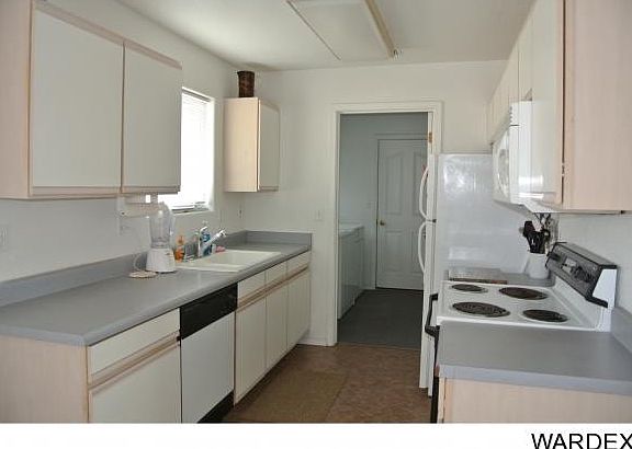 2nd image of 3170 Silverspoon Dr