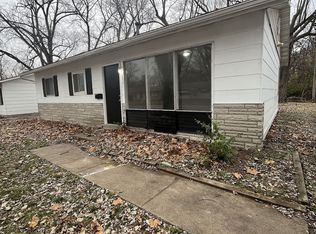 111 Saint Thomas Ln, Cahokia, IL 62206