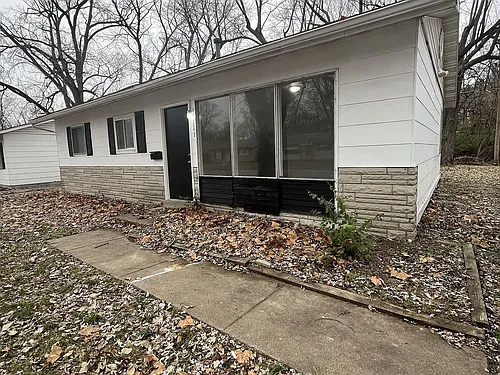 111 Saint Thomas Ln Photo 1