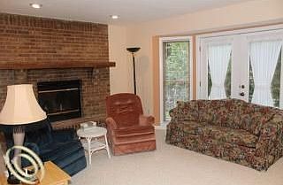 5th image of 30782 Artesian Dr