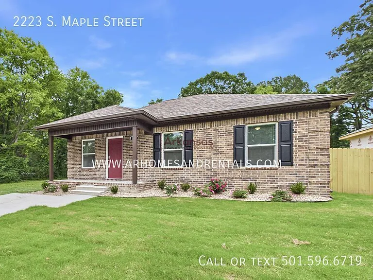 2223 S Maple St — Photo 17
