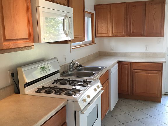 4th image of 1217 E Harwood Ave