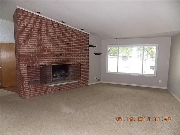 4th image of 5425 Oakhaven Cir