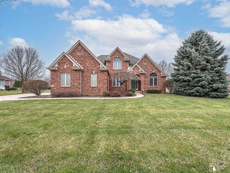 1st image of 5547 Wimbledon Park Dr