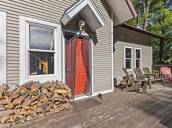 431 Sharkeyville Road, Bolton, VT 05676