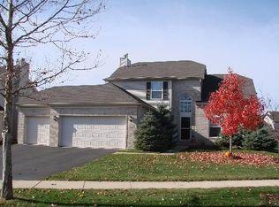 2033 Prescott Ct, Aurora, IL 60503