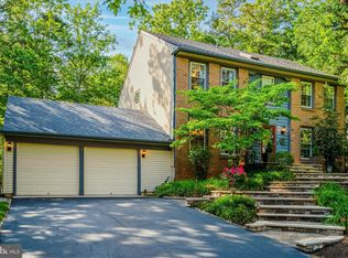 11 Chadwick Dr, Voorhees, NJ 08043