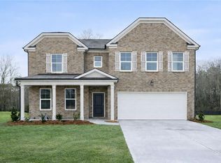 1826 Kingsmere Run Dr, Loganville, GA 30052