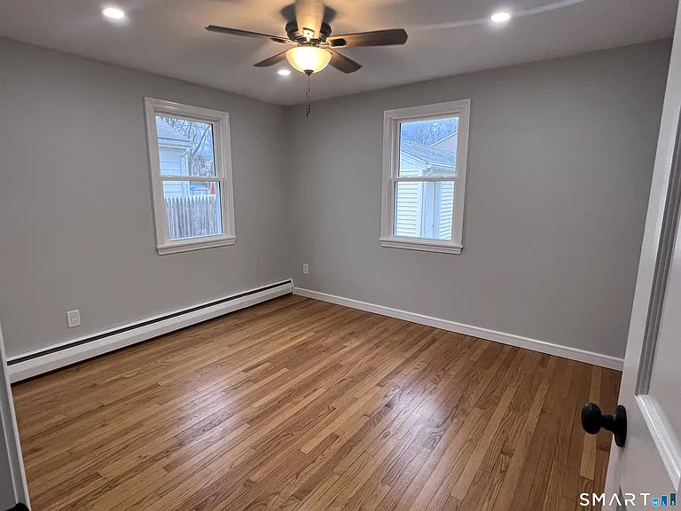 65 Roseville St — Photo 28