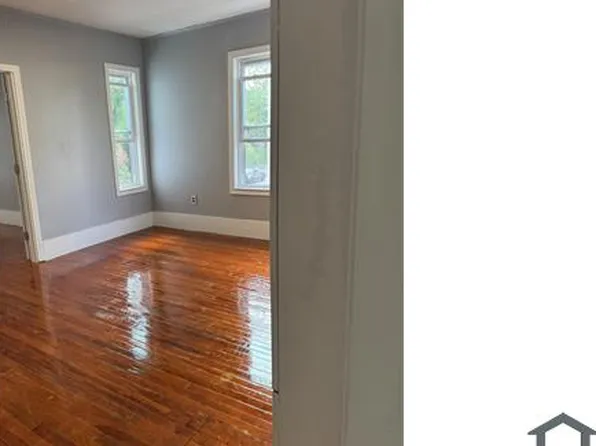 442 Grafton St #2, Worcester, MA 01604