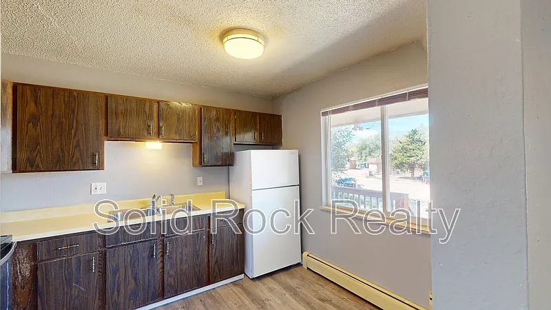1 bed, 1.0 bath, 475 sqft, $750 — Photo 3