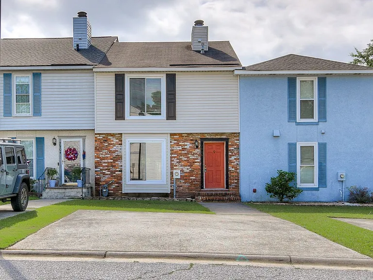 2906 Running Creek Ln — Photo 4