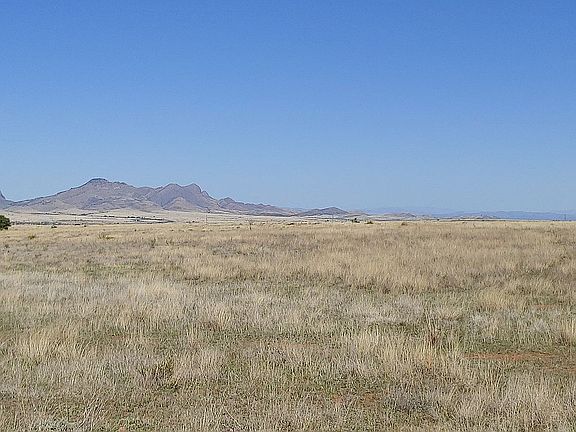 3rd image of 000 State Highway 83