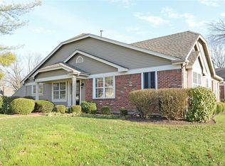 1844 Baxter Ridge Dr, Chesterfield, MO 63017