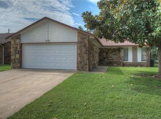 606 Antigua Dr, Sand Springs, OK 74063