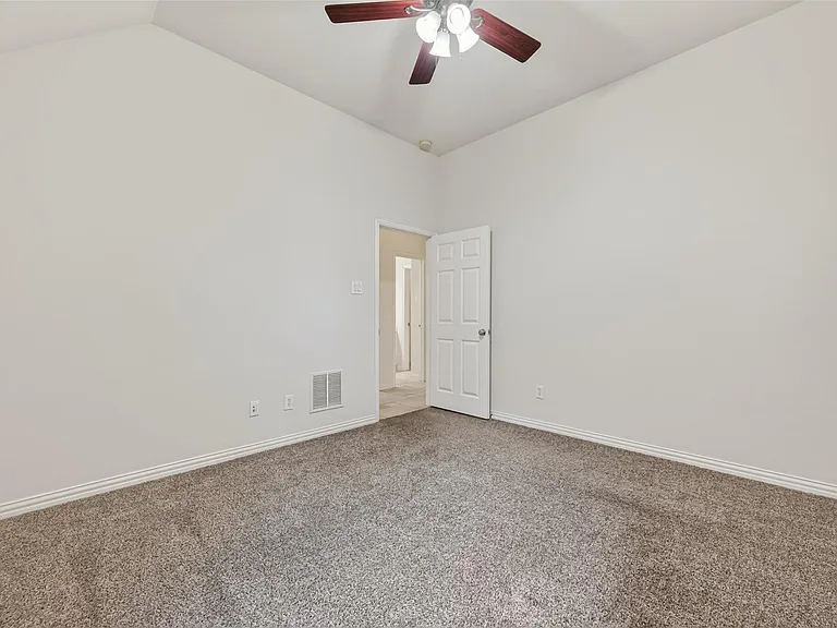 6726 Hathaway Ln — Photo 33